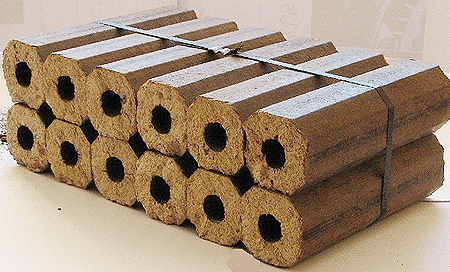 Wood husk briquette